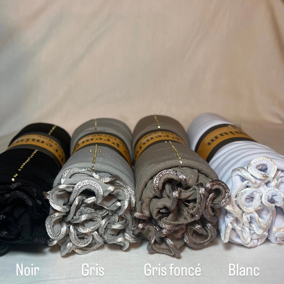 Hijab Jersey Premium à froufrou & à strass